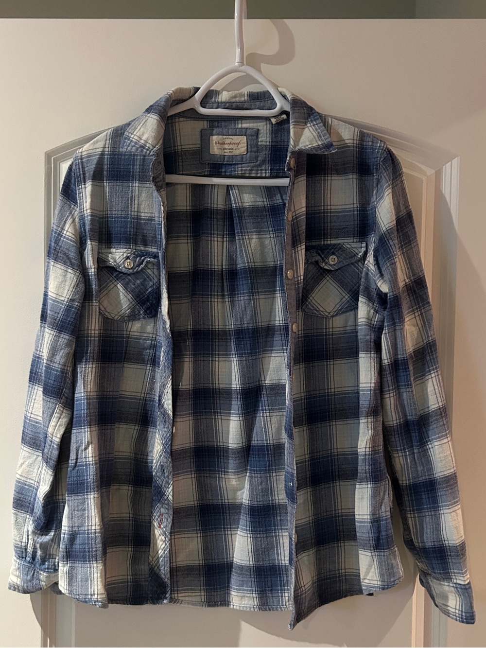 Weatherproof Vintage Women’s Navy and White Plaid Button-Down Shirt